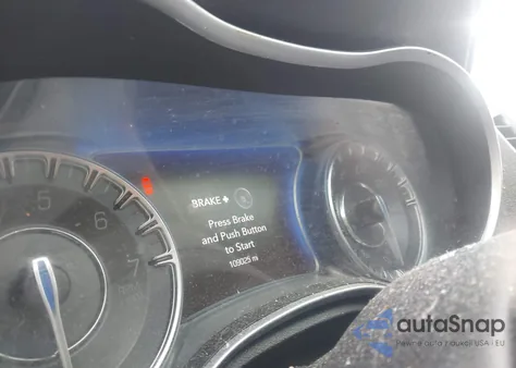 2020 Chrysler 300 Limited из США, поврежденный, VIN 2C3CCAEG2LH141849